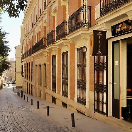 Hostels Meetingpoint Madrid Exterior foto